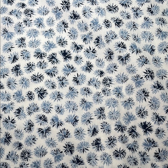 Michael Kors white with blue floral print slim fit s/s sz S - Picture 4 of 6